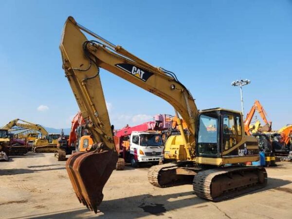 Caterpillar  320BU