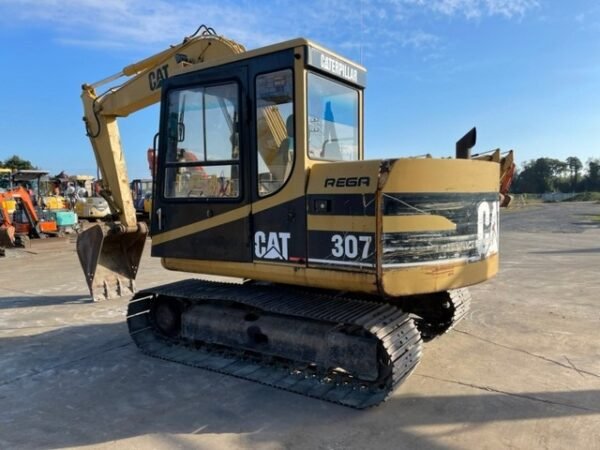 Caterpillar 307 - Image 5